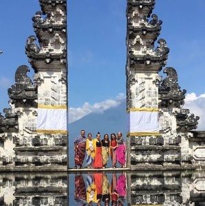 Meet your Posher, Josee